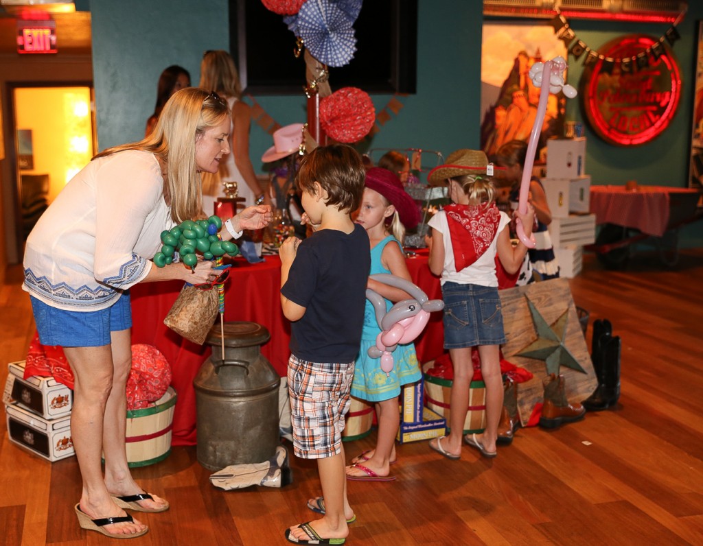 2014-08-03-Kevlar-5-Birthday-Hoedown-NOVA-535-25