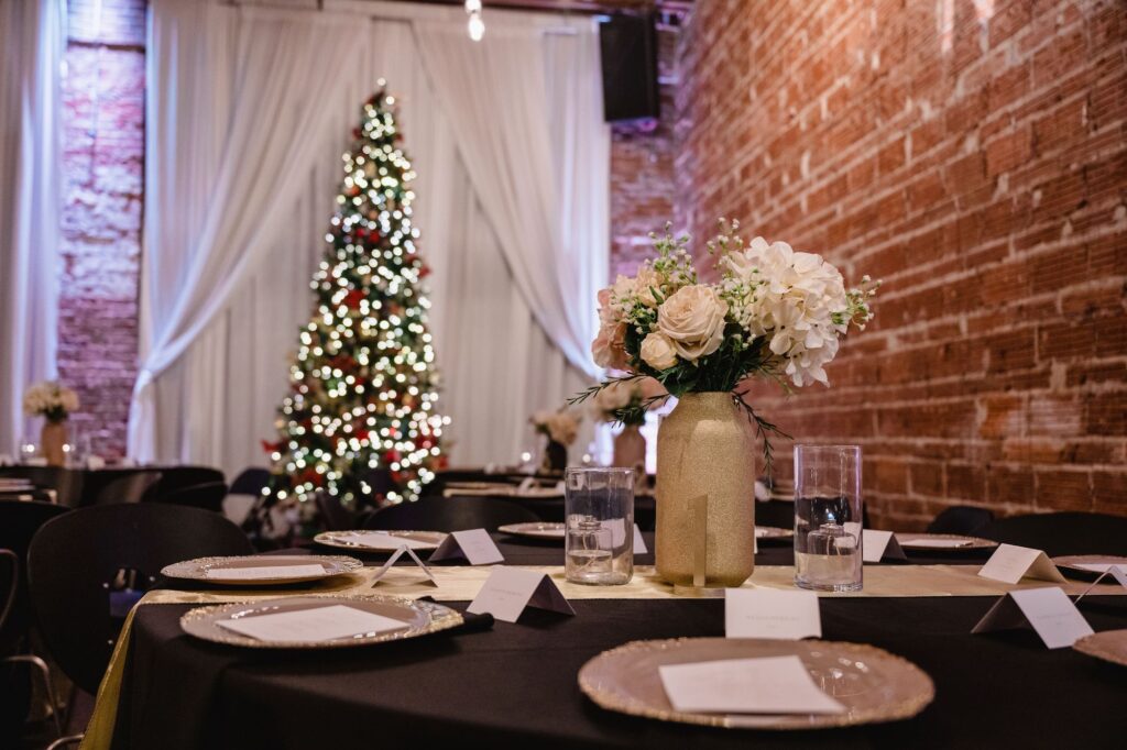 Black and Gold 1920s Great Gatsby Inspired Christmas Wedding Reception | St Petersburg Event Venue Nova 535